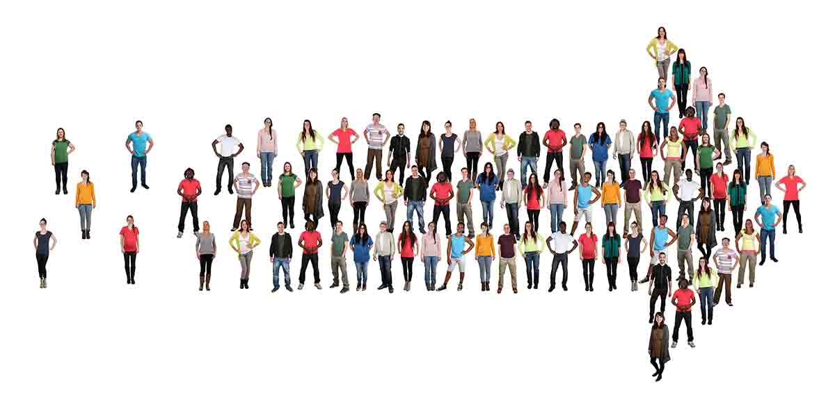 Are We More Vulnerable to Manipulation in Groups? » Open Minds Foundation